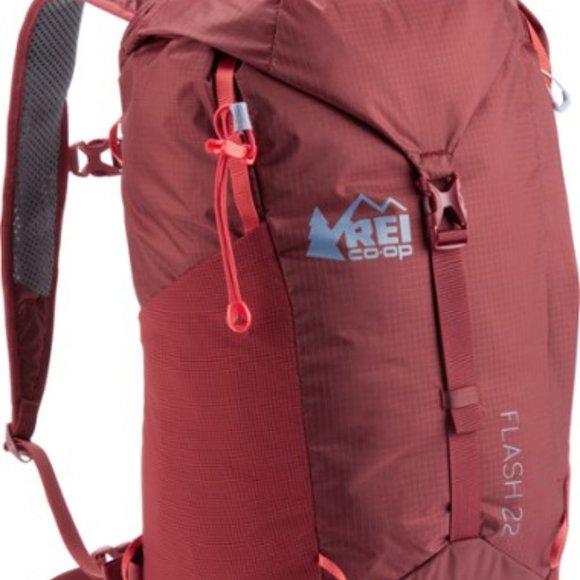 REI COOP FLASH 18 PACK Handbags - NWT REI COOP FLASH 18L BACKPACK  HIP BELT UNISEX